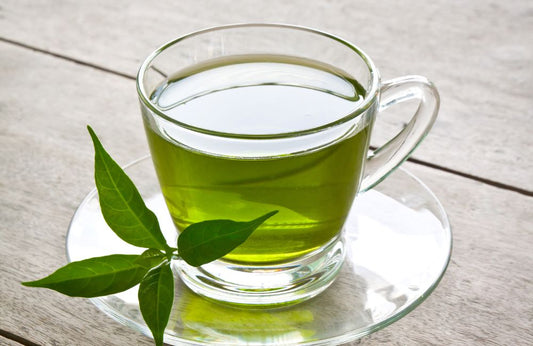 5 Amazing Reasons to Include Green Tea in Your Diet